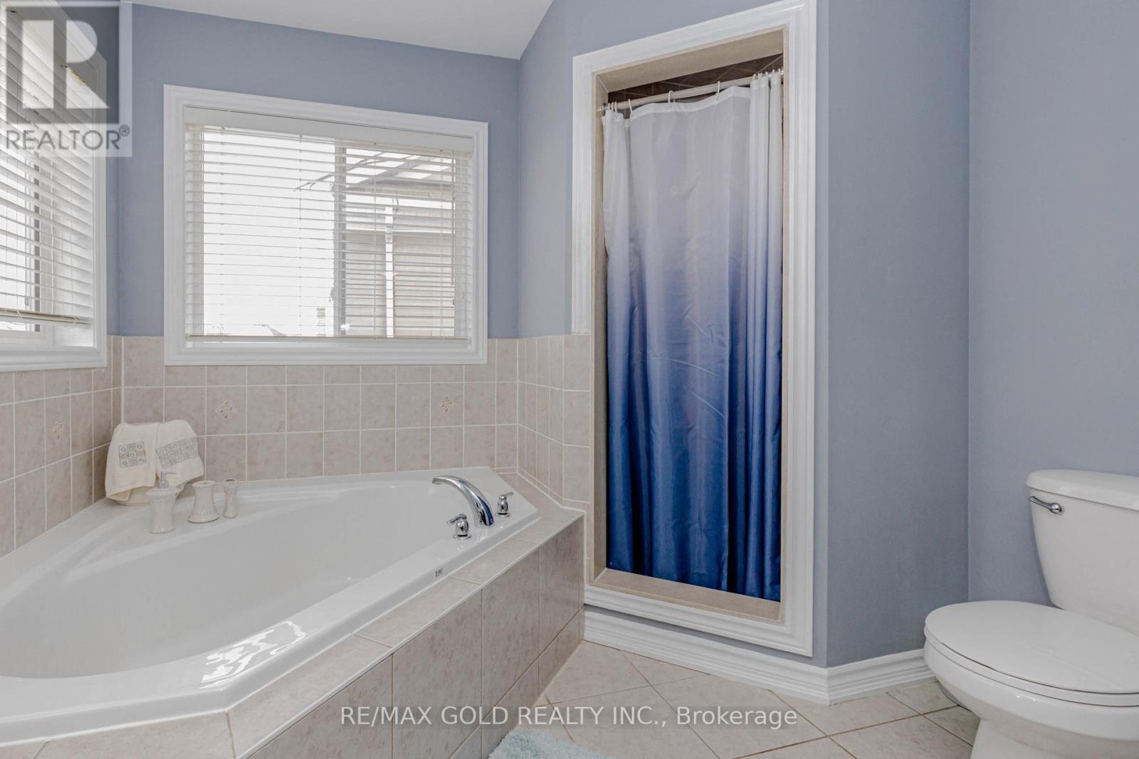 527 Wansbrough Way, Shelburne, Ontario  L9V 2S6 - Photo 18 - X12815080