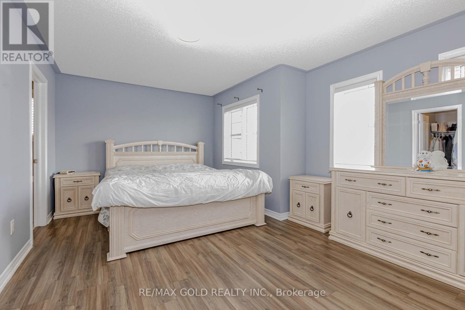 527 Wansbrough Way, Shelburne, Ontario  L9V 2S6 - Photo 23 - X12815080