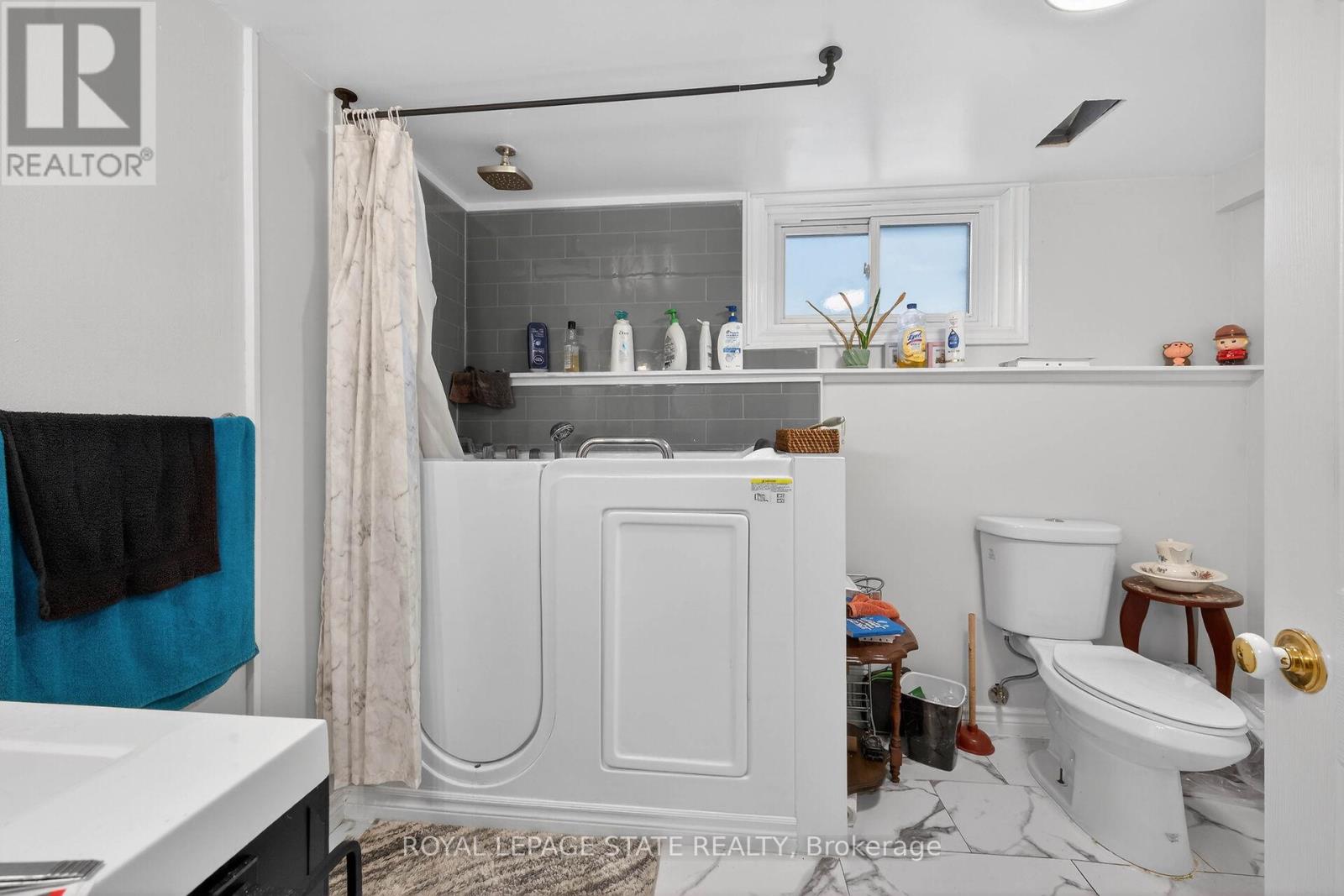 327 Eaglewood Drive, Hamilton, Ontario  L8W 1Z2 - Photo 36 - X12815124