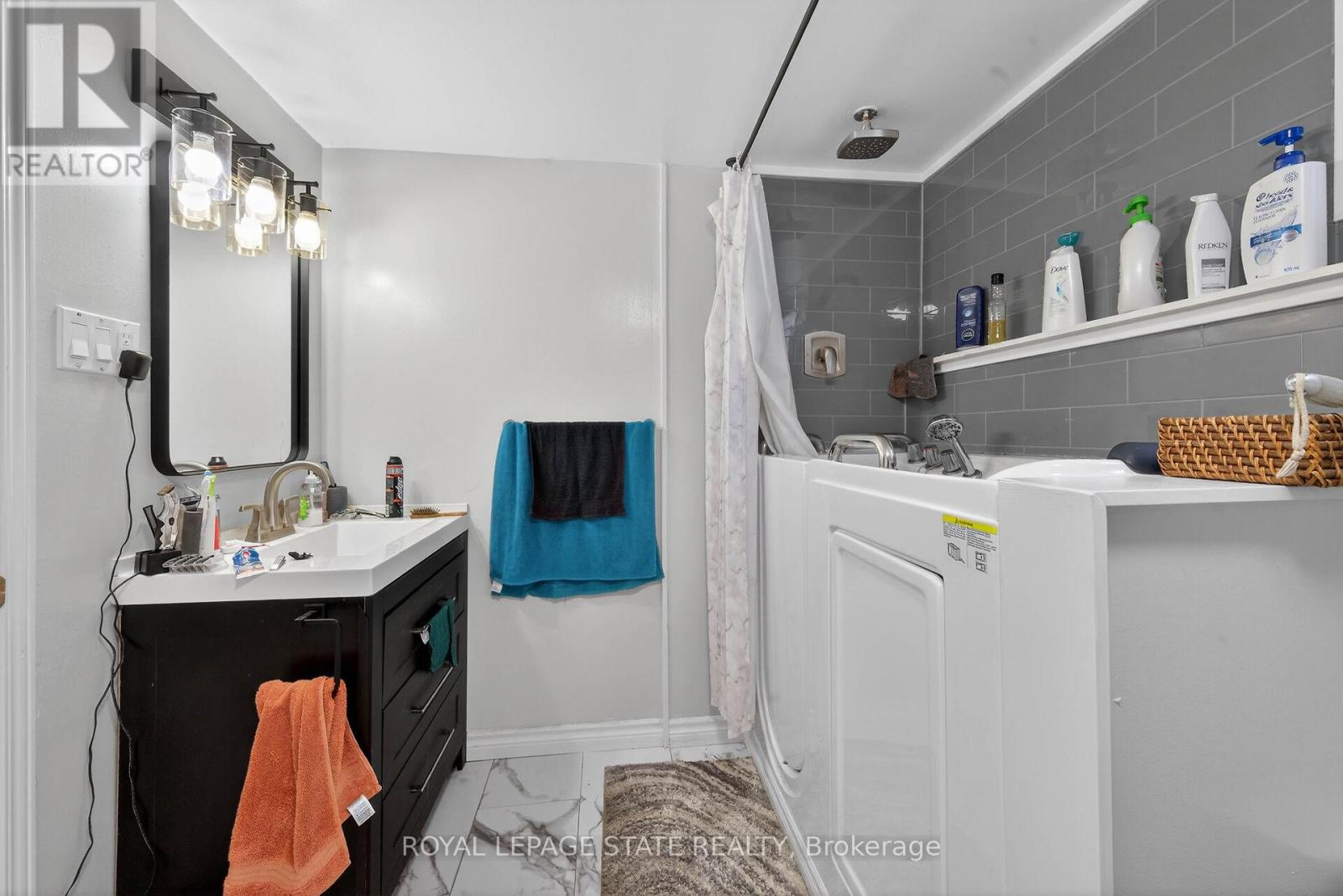 327 Eaglewood Drive, Hamilton, Ontario  L8W 1Z2 - Photo 37 - X12815124