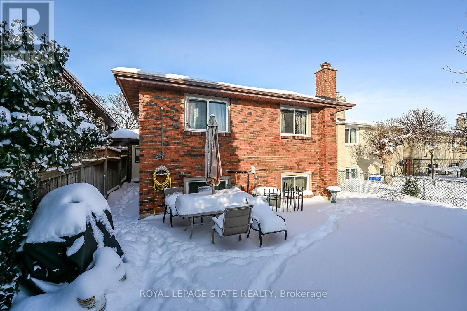 327 Eaglewood Drive, Hamilton, Ontario  L8W 1Z2 - Photo 45 - X12815124