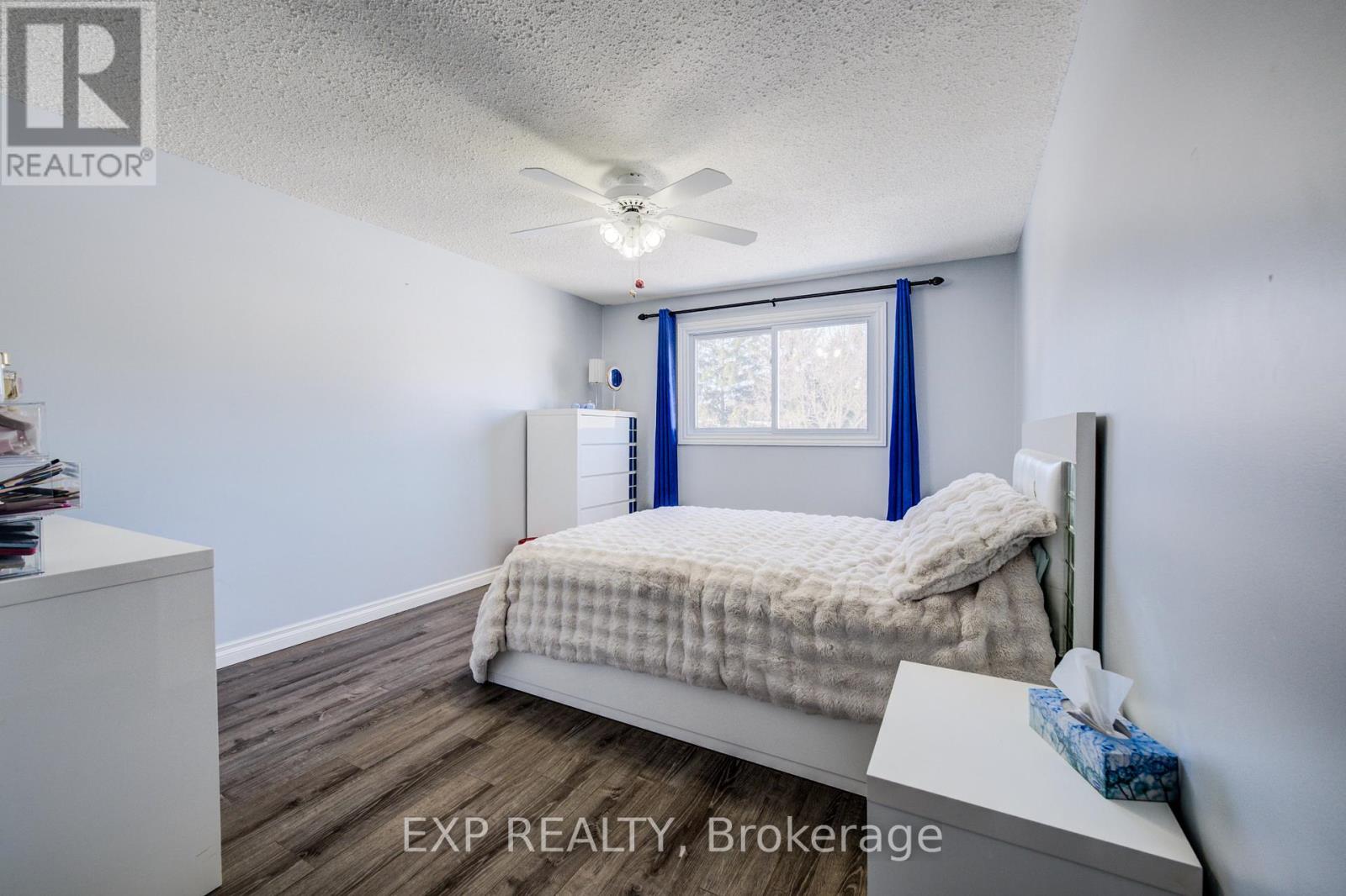 52 Uxbridge Crescent, Kitchener, Ontario  N2E 2P8 - Photo 14 - X12815144