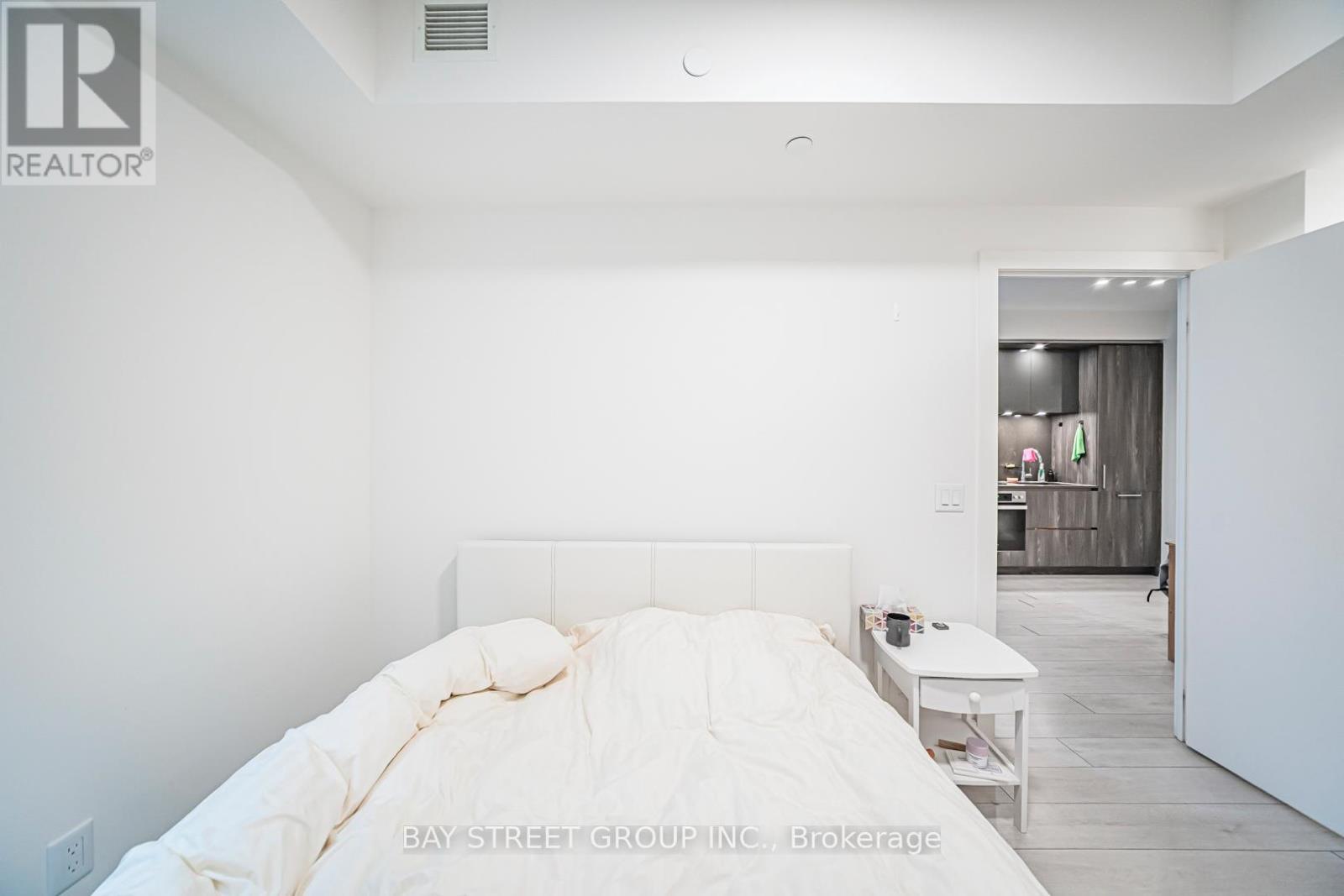 706 - 15 Mercer Street, Toronto, Ontario  M5V 0T8 - Photo 32 - C12814792