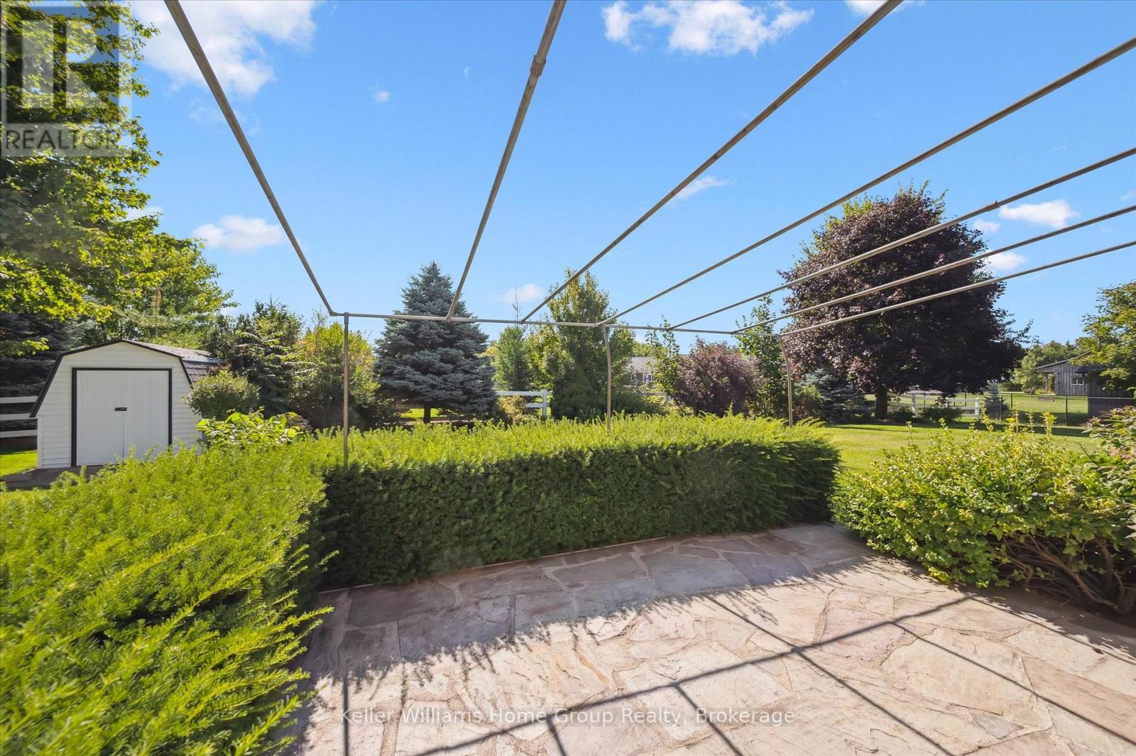 27 Peel Street E, Mapleton, Ontario  N0B 1A0 - Photo 36 - X12815248