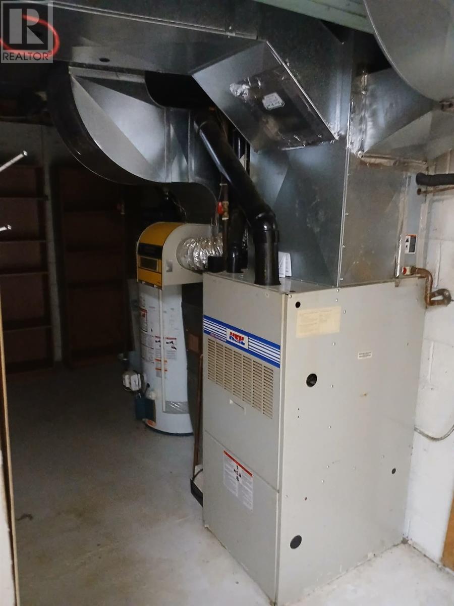 21 Bracken Pl, Elliot Lake, Ontario  P5A 1L5 - Photo 22 - SM260259