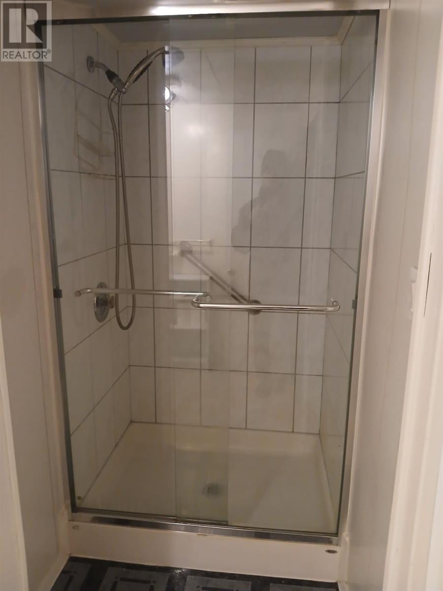 21 Bracken Pl, Elliot Lake, Ontario  P5A 1L5 - Photo 19 - SM260259