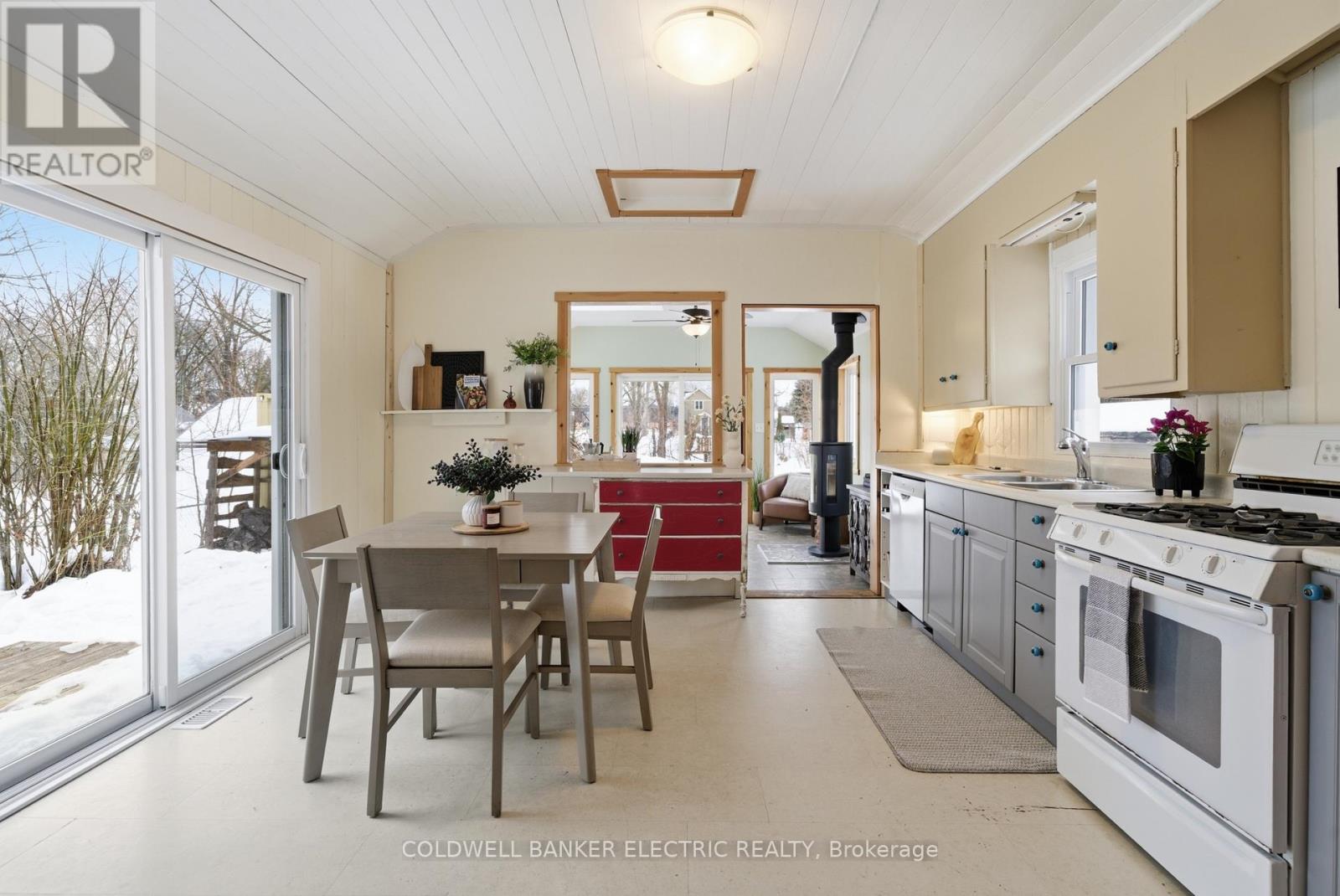 607 Armour Road, Peterborough, Ontario  K9H 1Z3 - Photo 17 - X12815360