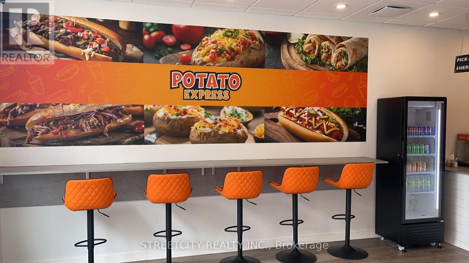 275 Talbot Street, St. Thomas, Ontario  N5P 1B3 - Photo 11 - X12815224