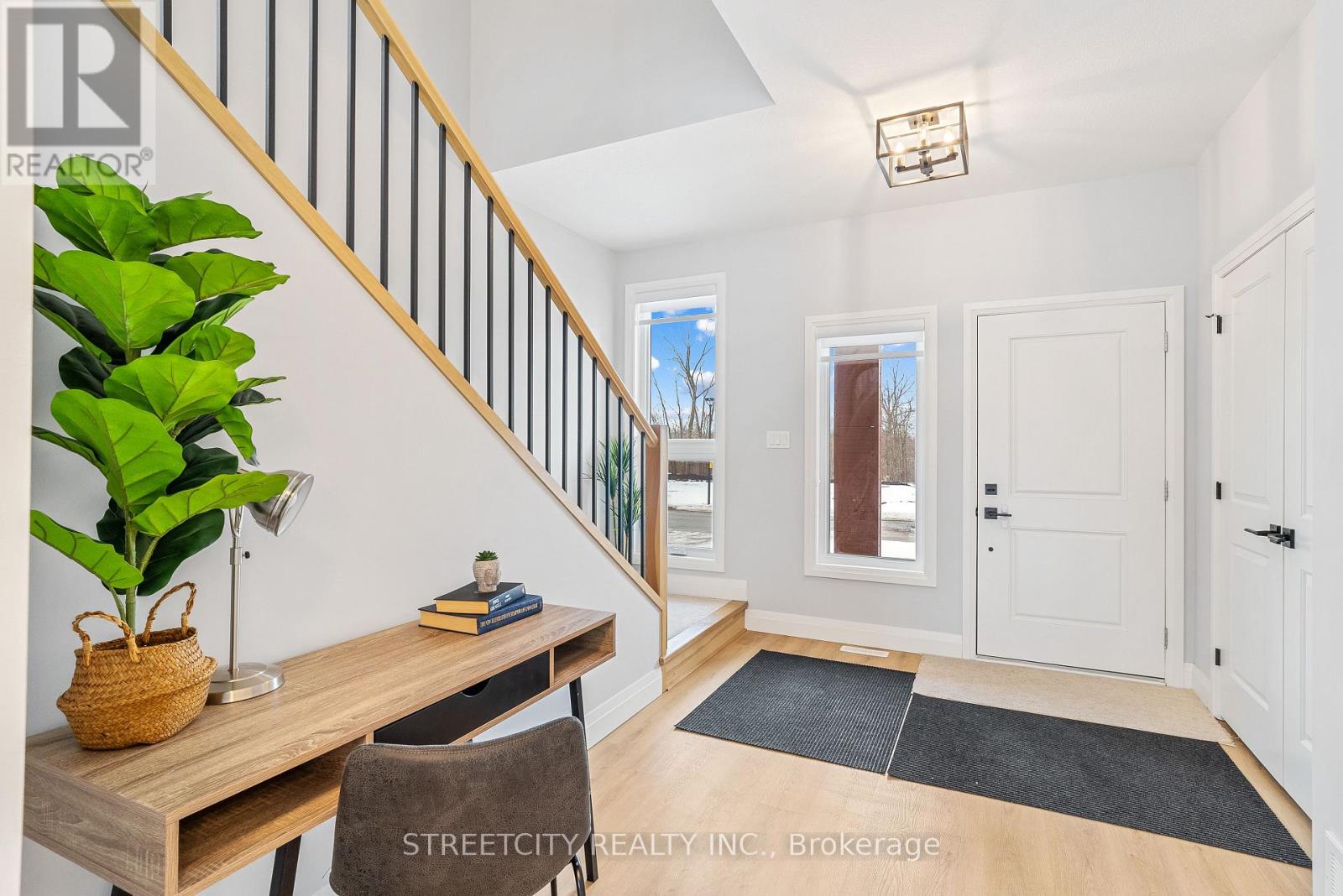75 Greene Street, South Huron (Exeter), Ontario  N0M 1S3 - Photo 2 - X12815270