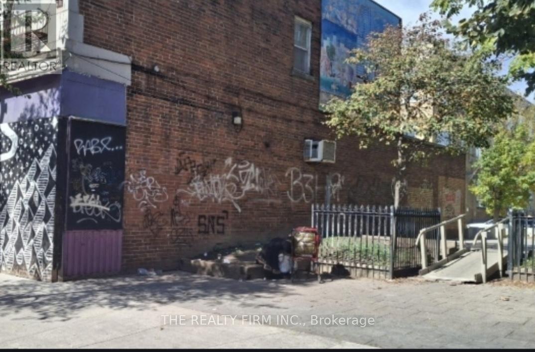 616 Dundas Street E, London East, Ontario  N5W 2Y8 - Photo 4 - X12815340