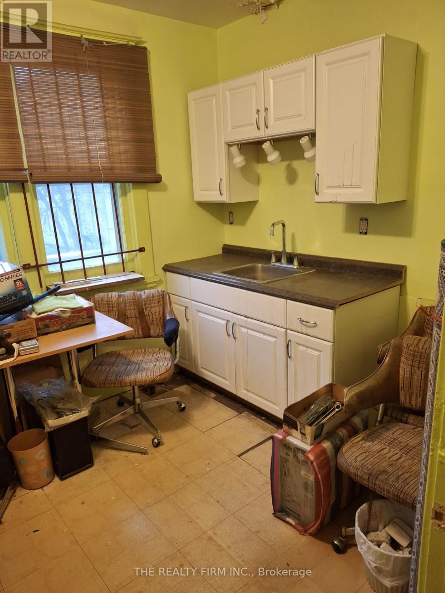 616 Dundas Street E, London East, Ontario  N5W 2Y8 - Photo 13 - X12815342