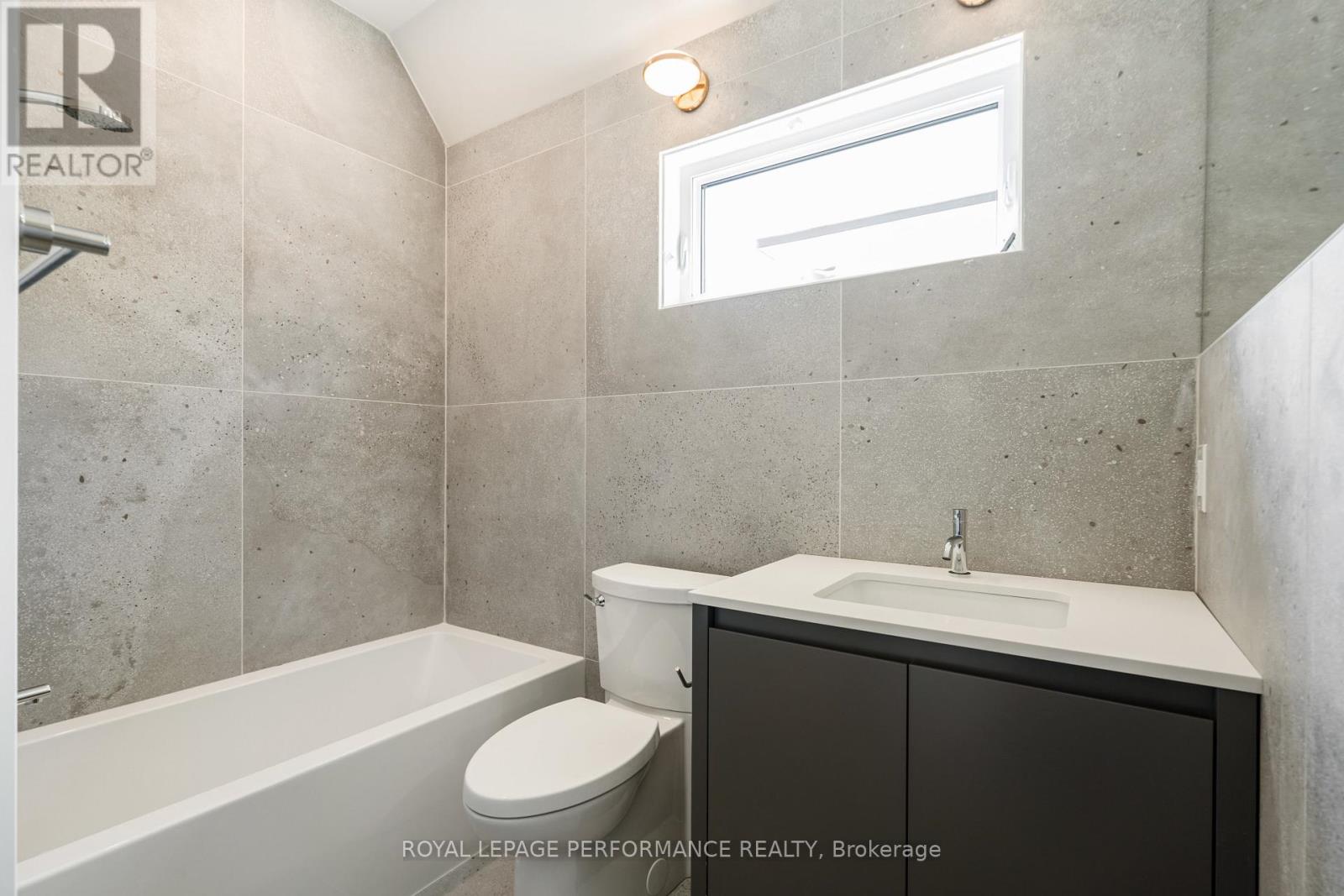 31 Commanda Way, Ottawa, Ontario  K1M 1G1 - Photo 20 - X12815358
