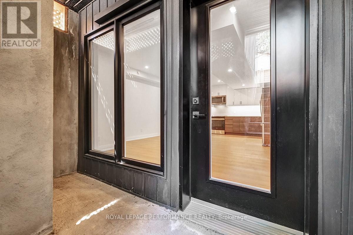 31 Commanda Way, Ottawa, Ontario  K1M 1G1 - Photo 25 - X12815358