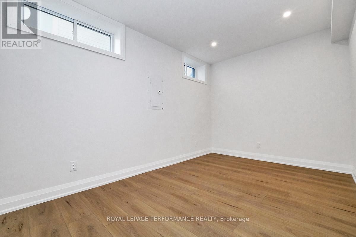 31 Commanda Way, Ottawa, Ontario  K1M 1G1 - Photo 32 - X12815358