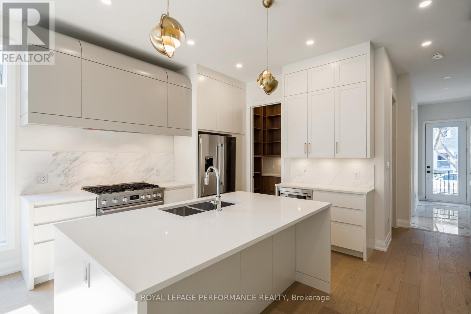 31 Commanda Way, Ottawa, Ontario  K1M 1G1 - Photo 6 - X12815358