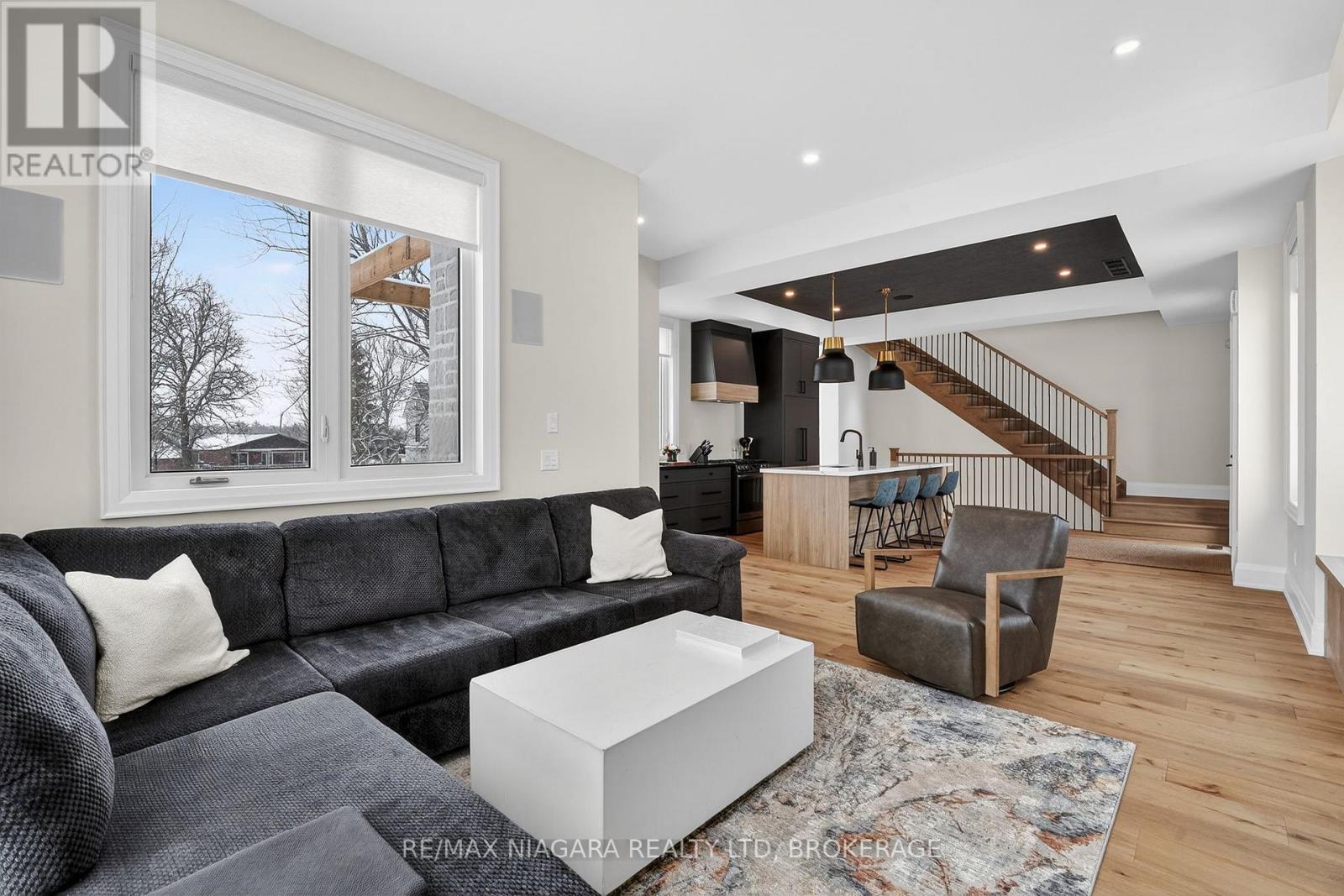 39 Ivy Crescent, Thorold, Ontario  L2V 4N9 - Photo 15 - X12815272