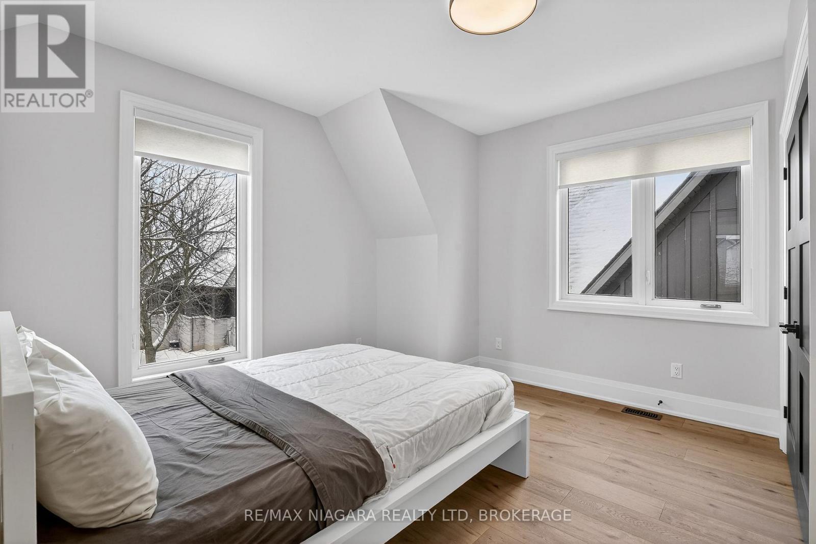 39 Ivy Crescent, Thorold, Ontario  L2V 4N9 - Photo 27 - X12815272