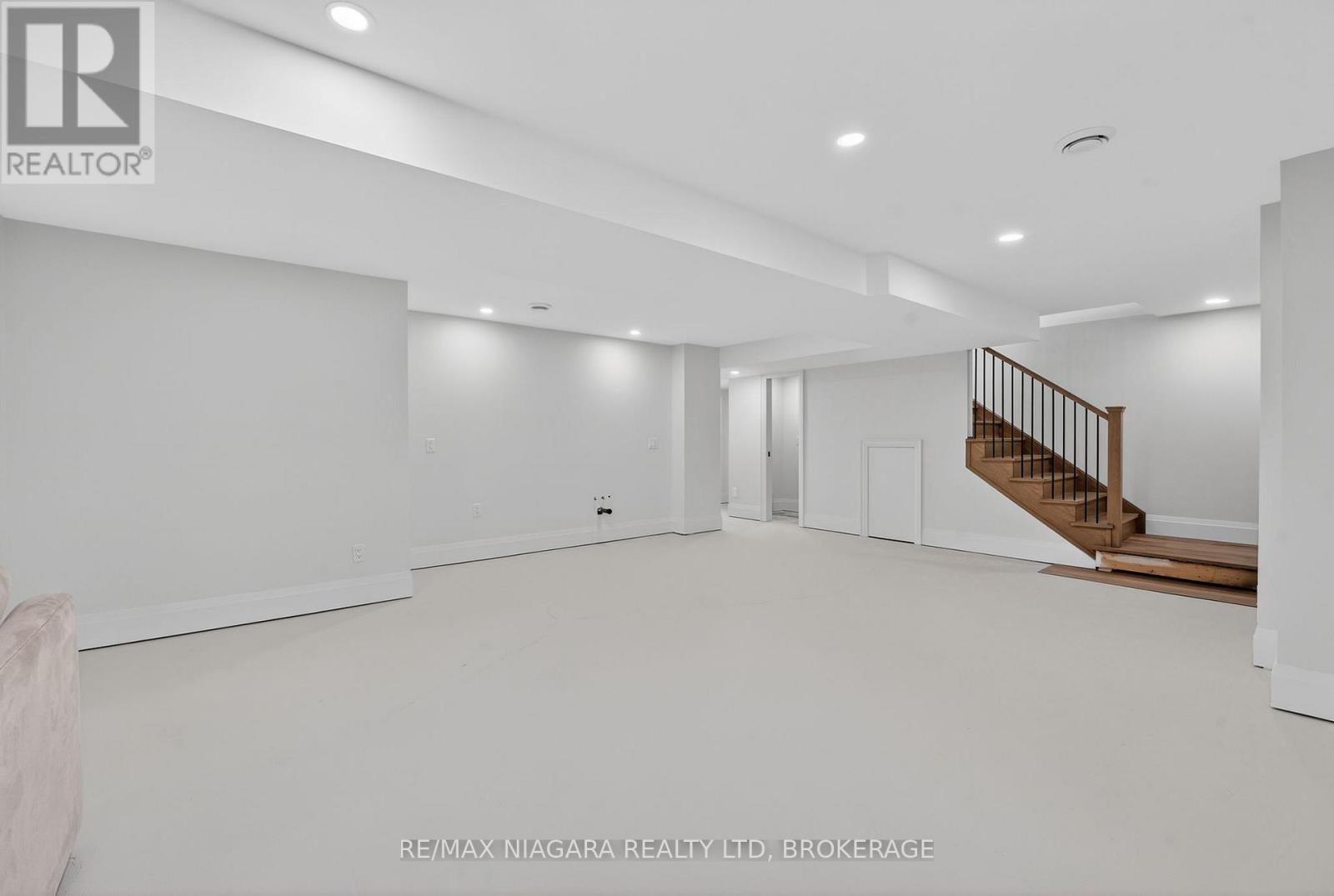 39 Ivy Crescent, Thorold, Ontario  L2V 4N9 - Photo 37 - X12815272