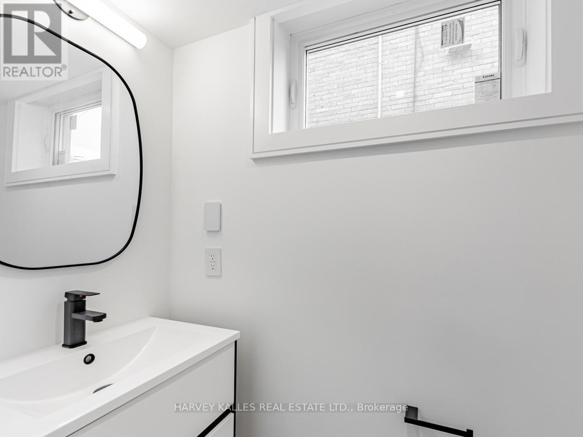 379 Winona Drive, Toronto, Ontario  M6C 3T4 - Photo 34 - C12720092