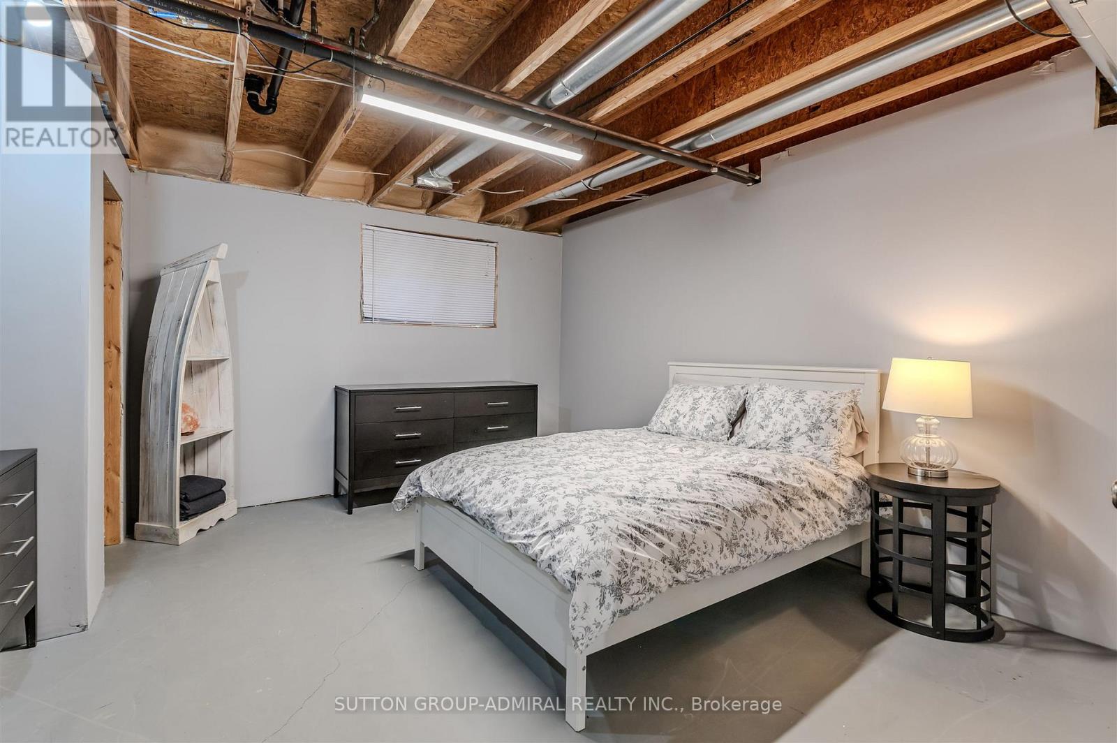 250 Denney Drive, Essa, Ontario  L3W 0T8 - Photo 35 - N12814962