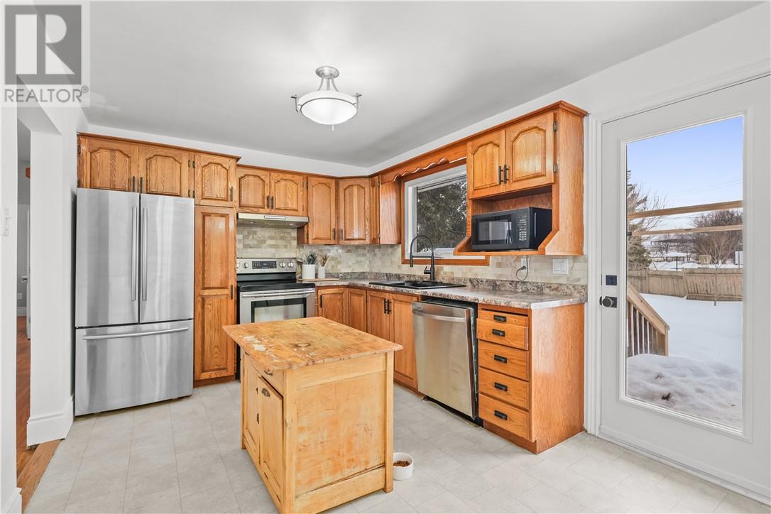 598 Westmount Avenue, Sudbury, Ontario  P3A 1B5 - Photo 6 - 2126549