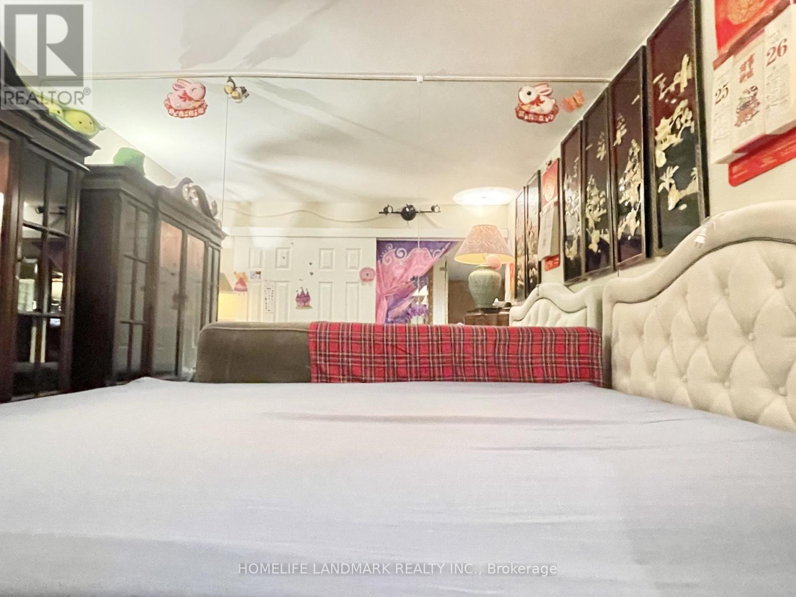 202 - 225 Davenport Road, Toronto, Ontario  M5R 3R2 - Photo 3 - C12815220