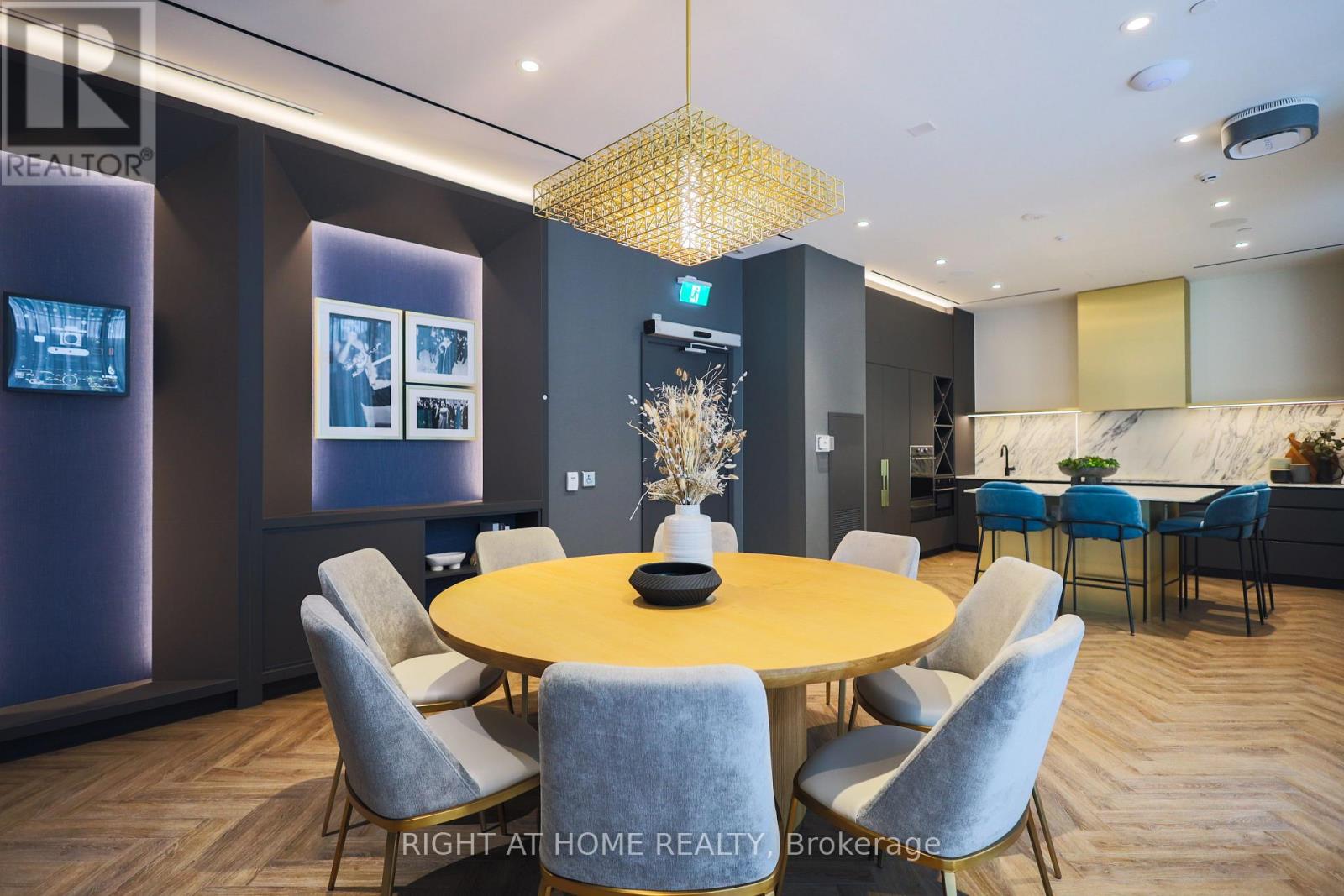 419 - 500 Dupont Street, Toronto, Ontario  M6G 0B8 - Photo 31 - C12815264