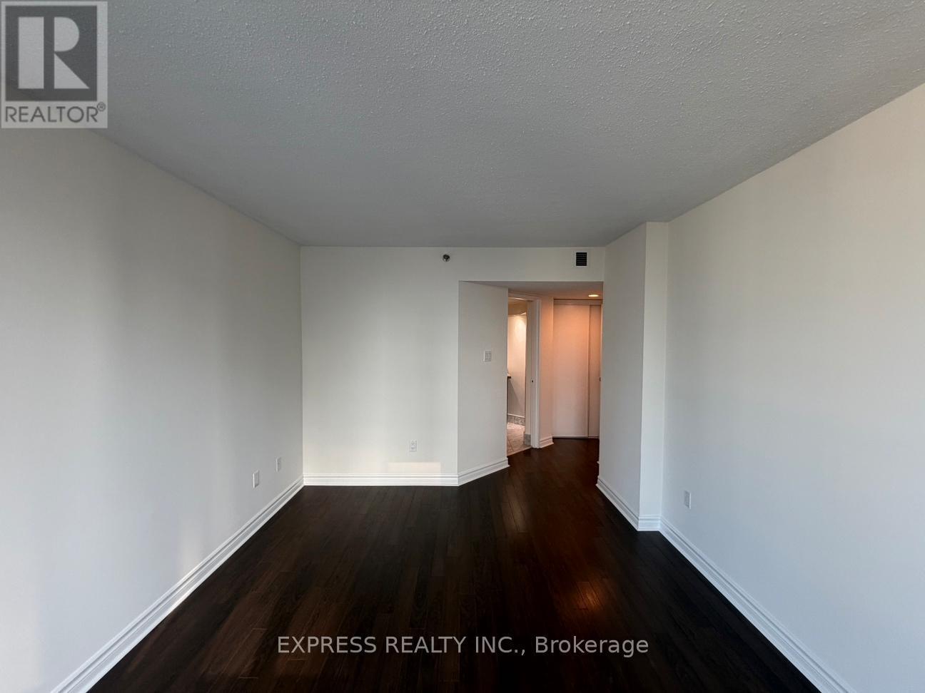 2703 - 38 Elm Street, Toronto, Ontario  M5G 2K5 - Photo 11 - C12815302