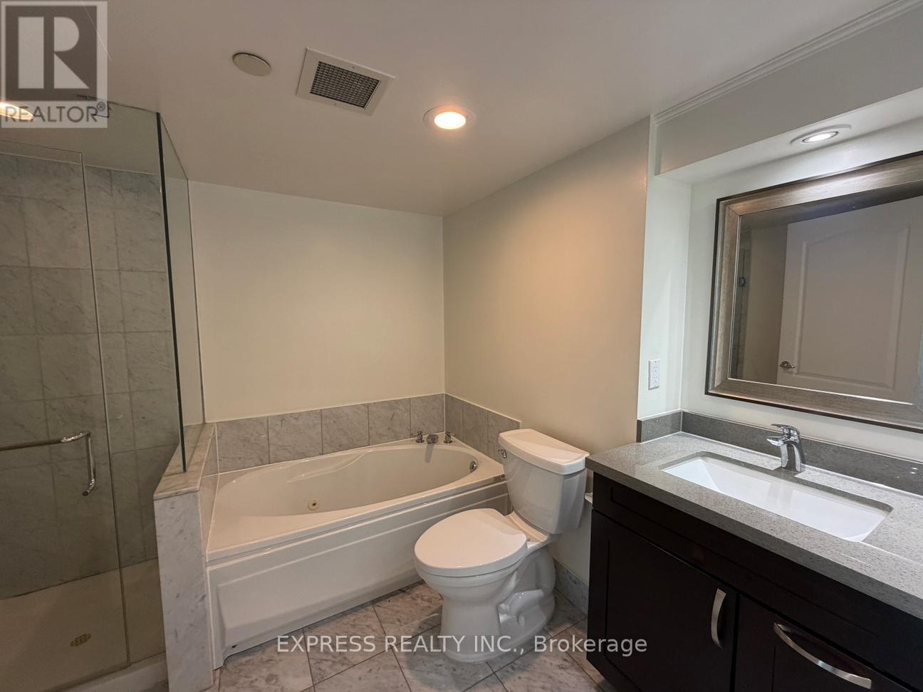 2703 - 38 Elm Street, Toronto, Ontario  M5G 2K5 - Photo 12 - C12815302