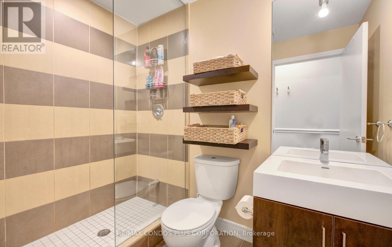 S540 - 112 George Street, Toronto, Ontario  M5A 2M5 - Photo 34 - C12815330