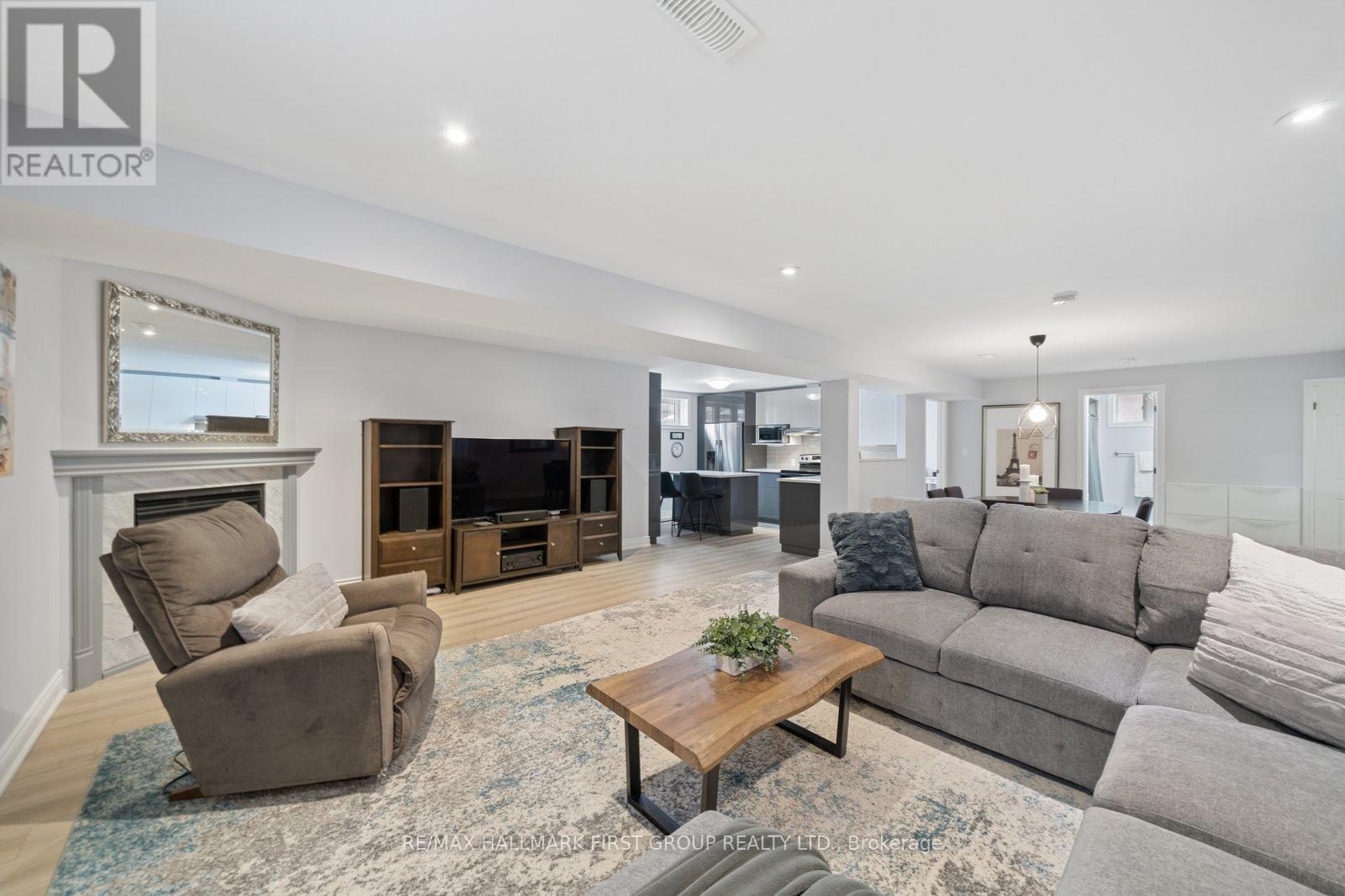 11 Lonetto Street, Whitby, Ontario  L1M 0G7 - Photo 30 - E12815218