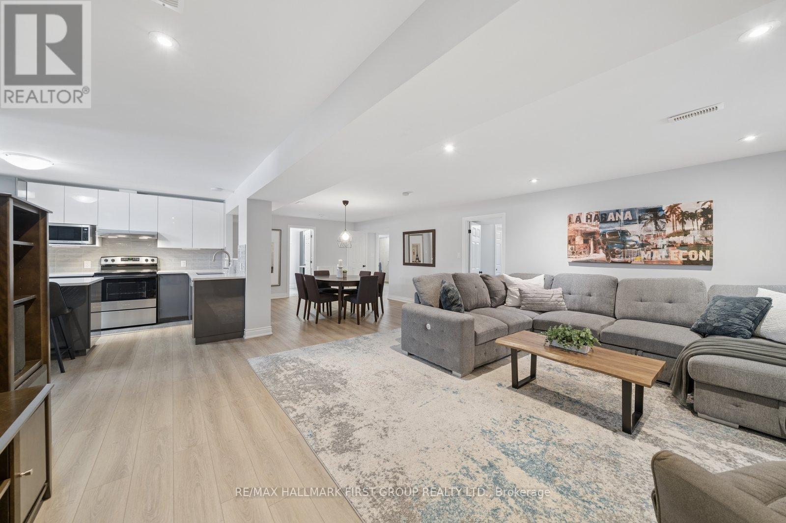 11 Lonetto Street, Whitby, Ontario  L1M 0G7 - Photo 32 - E12815218