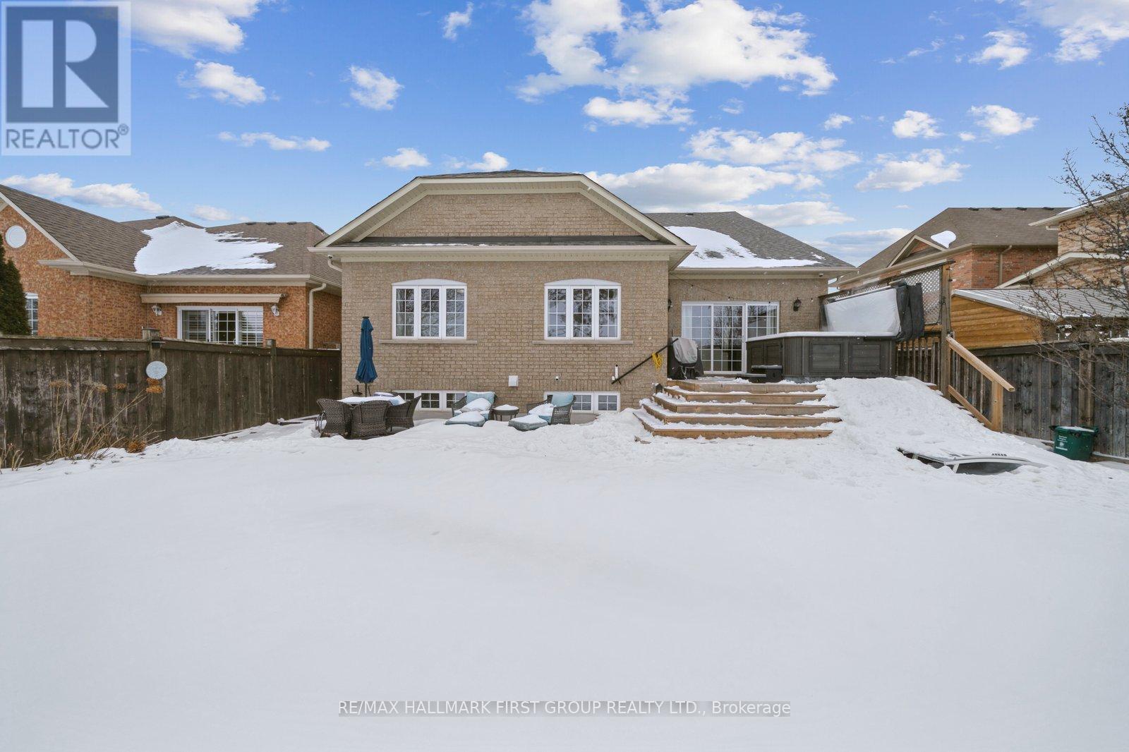 11 Lonetto Street, Whitby, Ontario  L1M 0G7 - Photo 42 - E12815218