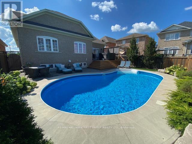 11 Lonetto Street, Whitby, Ontario  L1M 0G7 - Photo 48 - E12815218