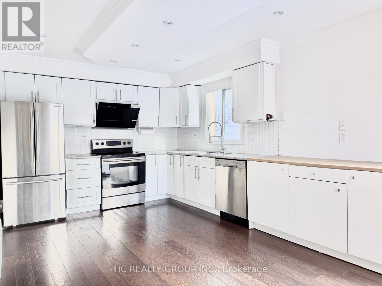 1603 Mcbrady Crescent, Pickering, Ontario  L1X 2B6 - Photo 5 - E12815252