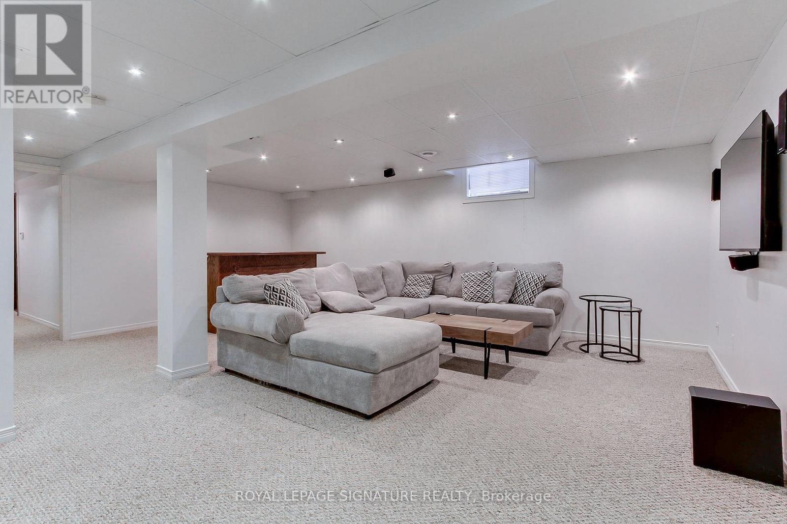 62 Cloughley Drive, Barrie (0 West), Ontario L4N 9T7 - Photo 33 - S12815324