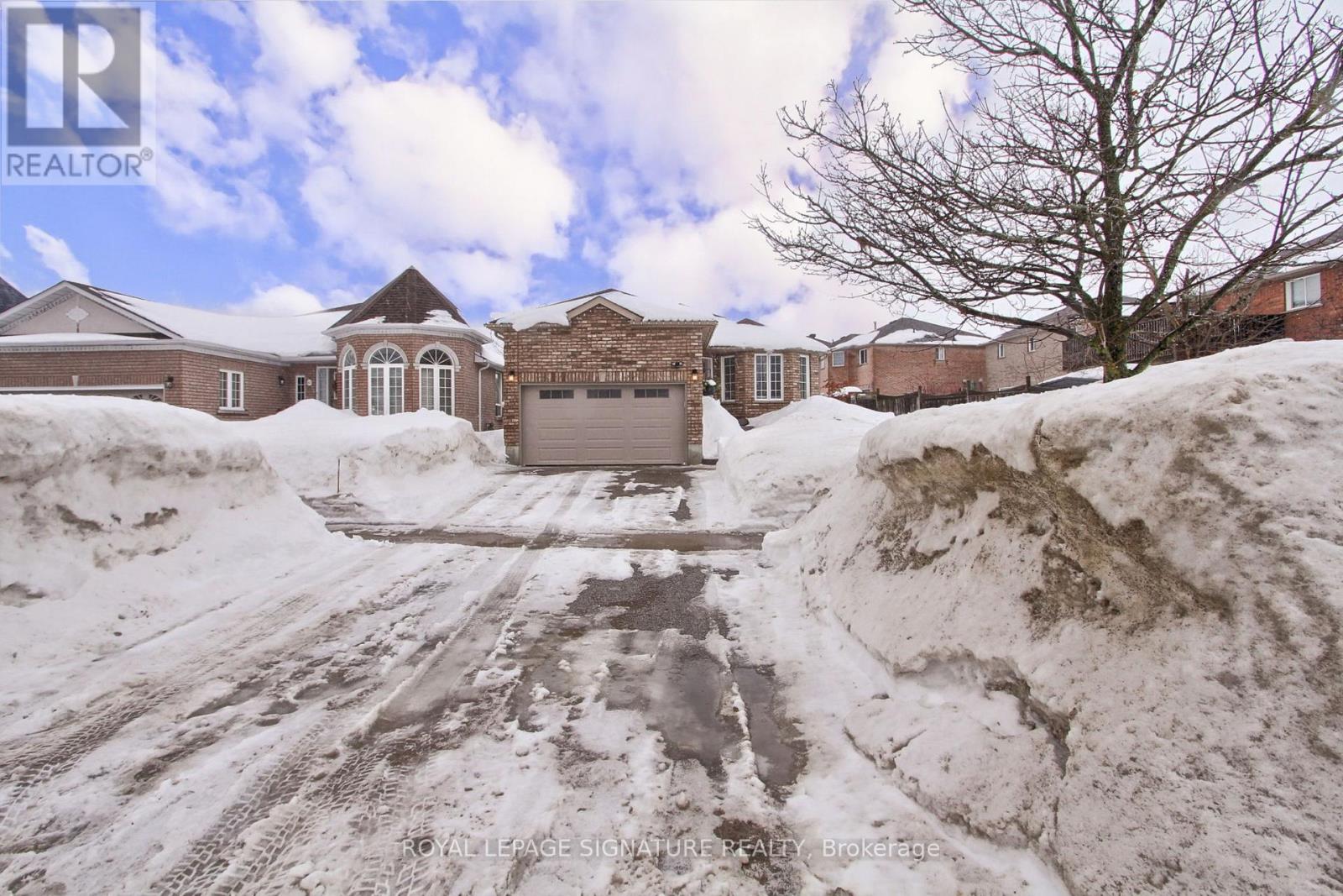 62 Cloughley Drive, Barrie (0 West), Ontario L4N 9T7 - Photo 6 - S12815324