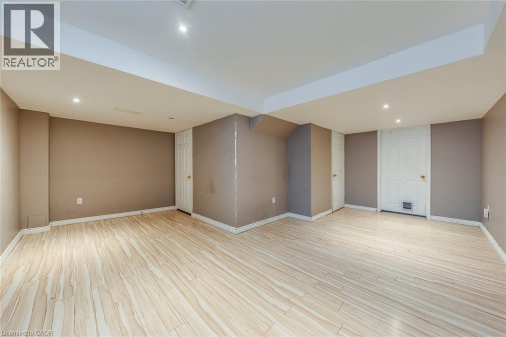 381 Kittridge Road, Oakville, Ontario  L6H 7K6 - Photo 29 - 40807006