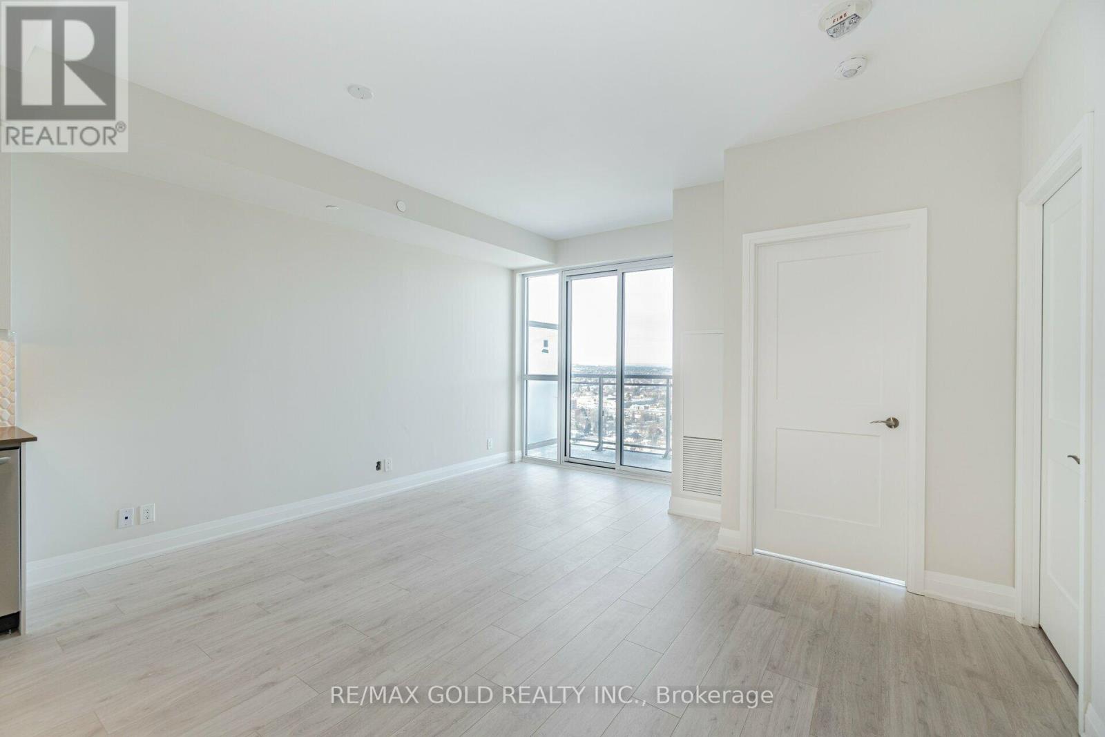 2402 - 15 Lynch Street, Brampton (Queen Street Corridor), Ontario  L0K 1E0 - Photo 18 - W12815208