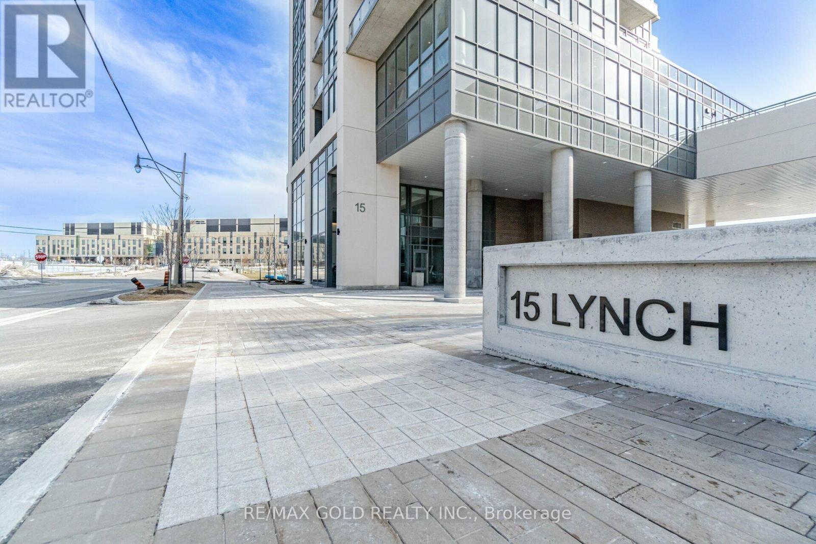 2402 - 15 Lynch Street, Brampton (Queen Street Corridor), Ontario  L0K 1E0 - Photo 4 - W12815208