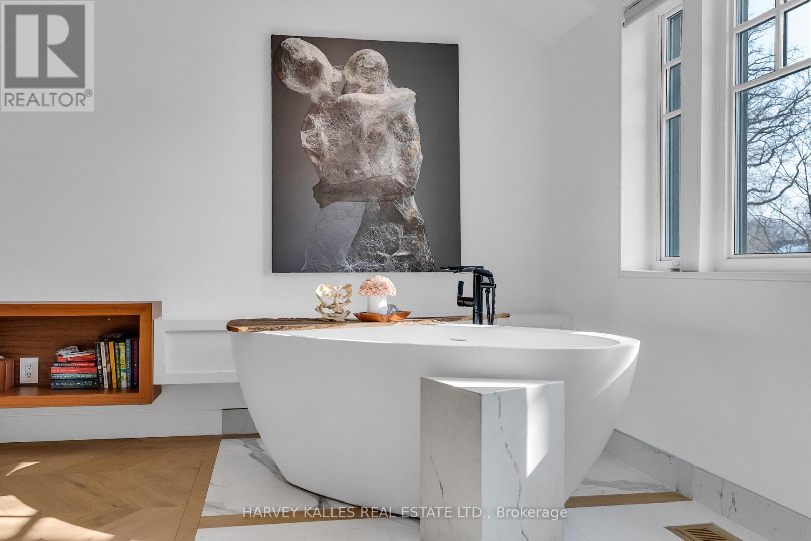 4 Belvedere Boulevard, Toronto, Ontario  M8X 1K1 - Photo 29 - W12815244