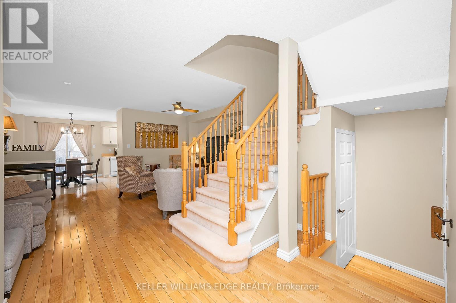 5179 Des Jardines Drive, Burlington, Ontario  L7L 6P7 - Photo 5 - W12815266