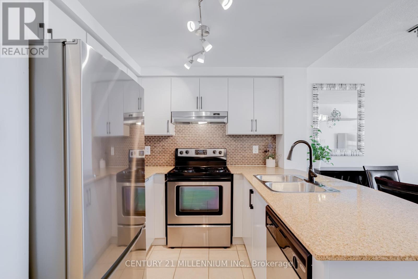 1503 - 9 George Street, Brampton, Ontario  L6X 0T6 - Photo 12 - W12815312