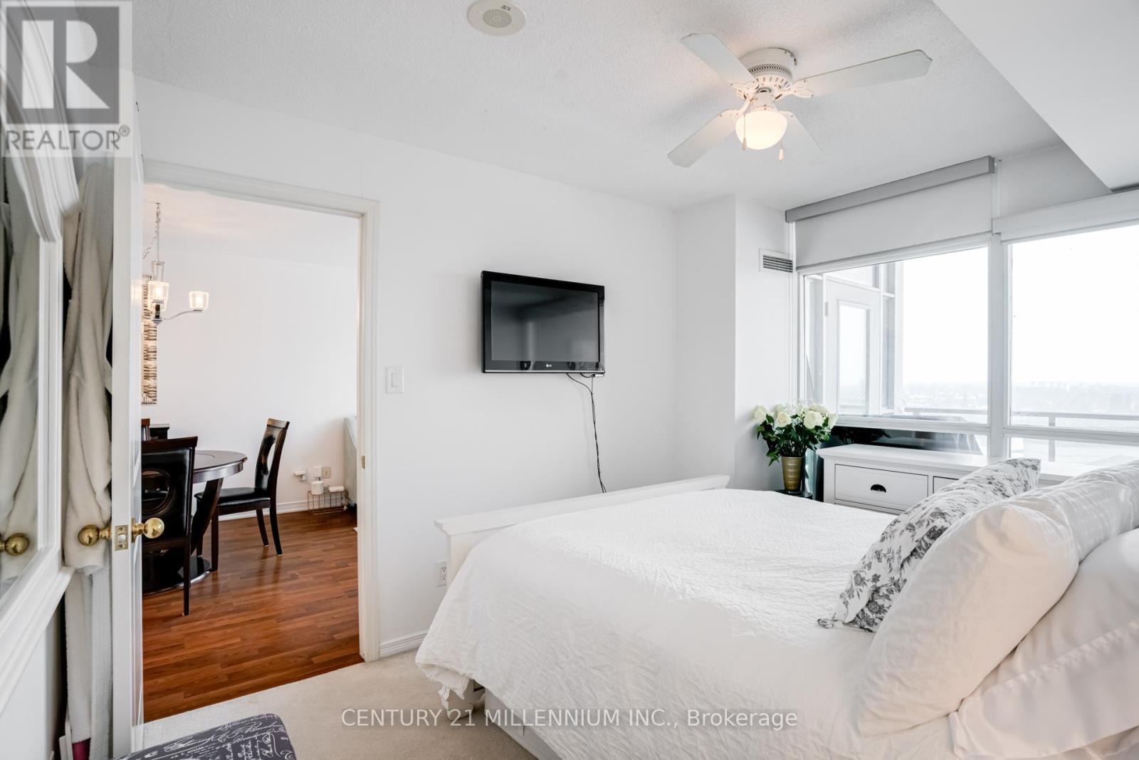 1503 - 9 George Street, Brampton, Ontario  L6X 0T6 - Photo 24 - W12815312