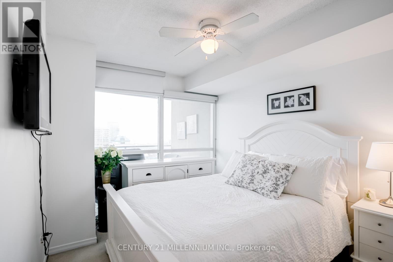 1503 - 9 George Street, Brampton, Ontario  L6X 0T6 - Photo 25 - W12815312