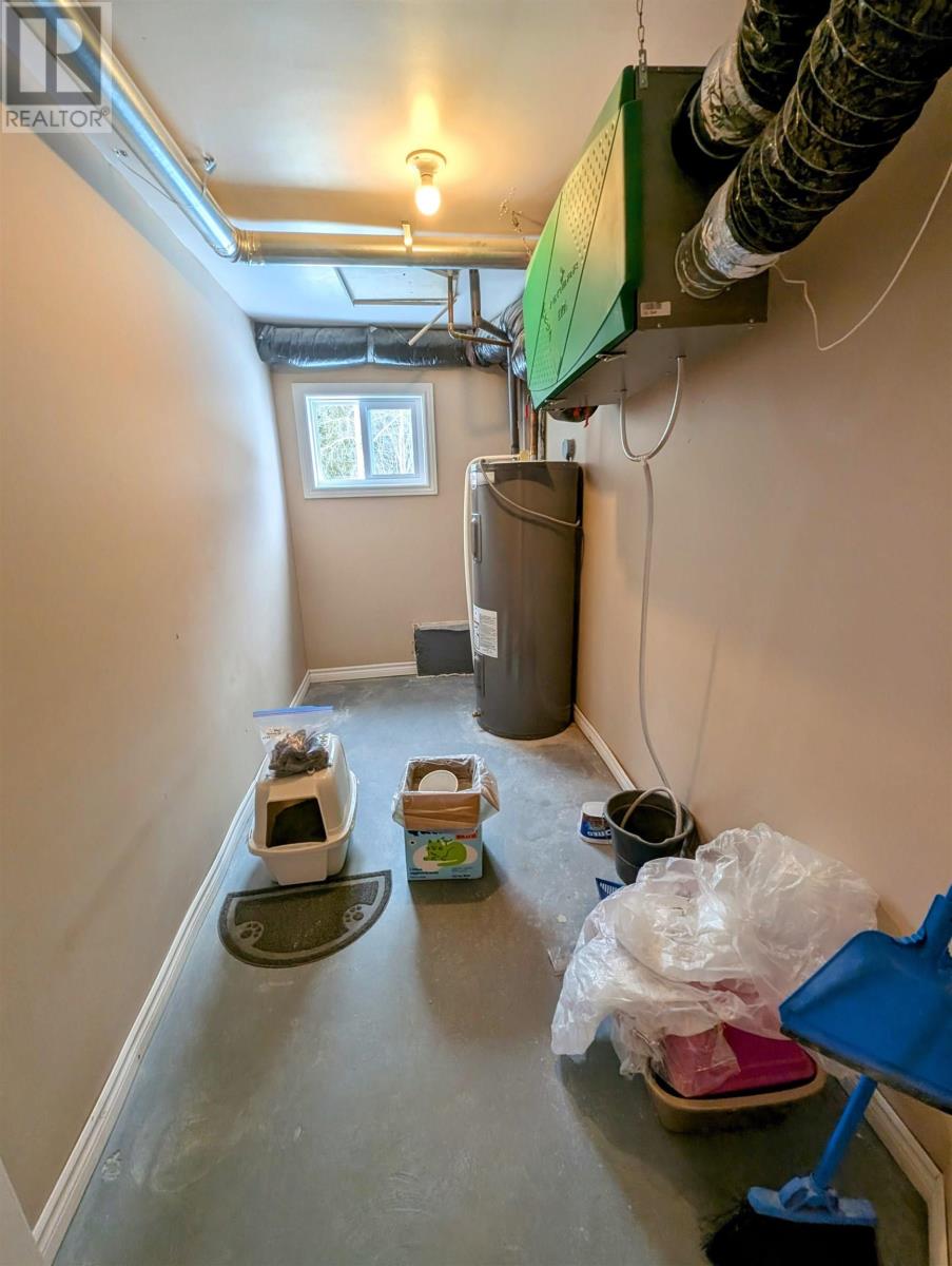 30 Terry Road, Windsor Junction, Nova Scotia  B2T 1G4 - Photo 49 - 202603304