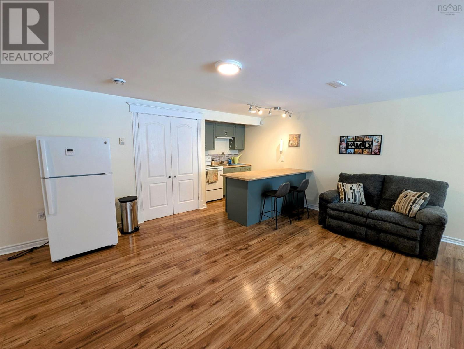 30 Terry Road, Windsor Junction, Nova Scotia  B2T 1G4 - Photo 35 - 202603304