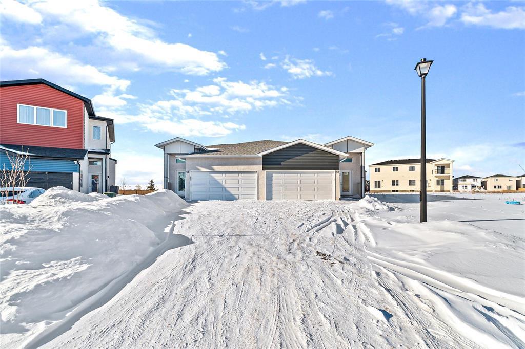 62 Indra Crescent, Winnipeg, Manitoba  R2R 3B4 - Photo 1 - 202603169