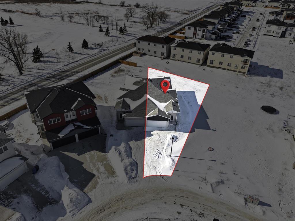 62 Indra Crescent, Winnipeg, Manitoba  R2R 3B4 - Photo 31 - 202603169