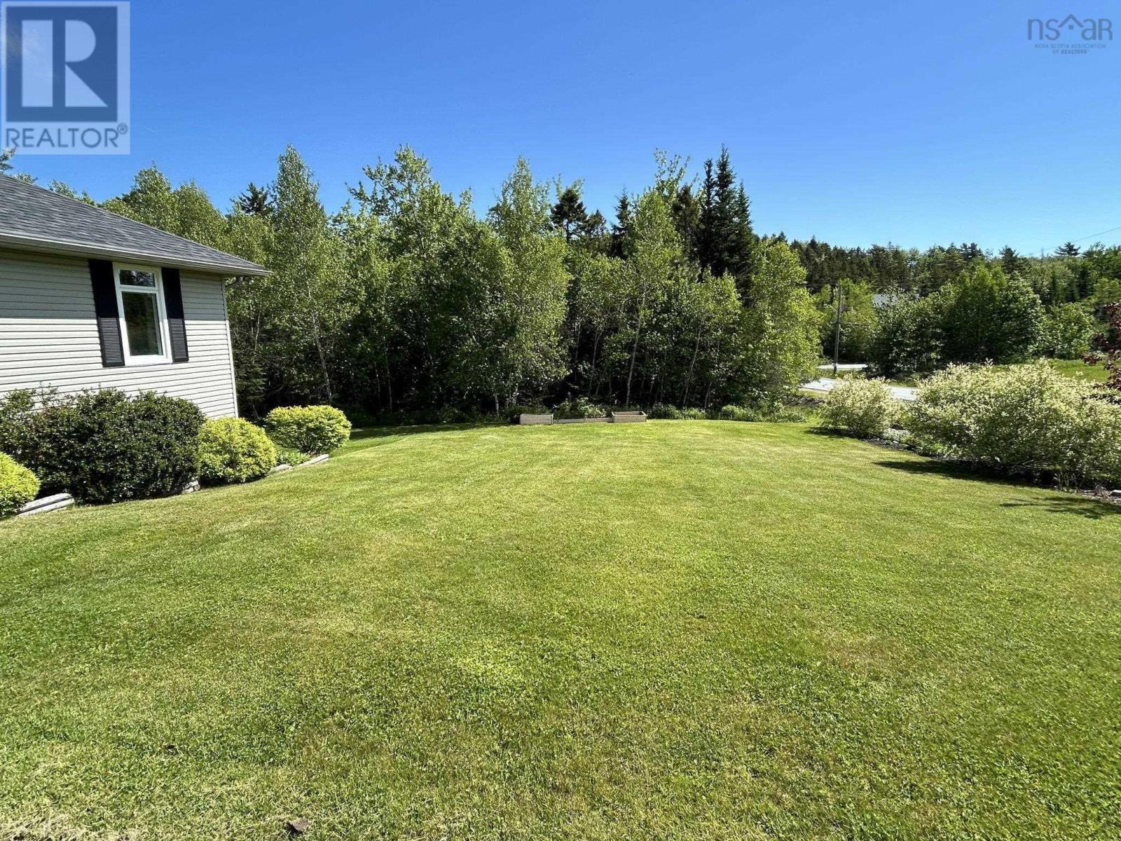 30 Terry Road, Windsor Junction, Nova Scotia  B2T 1G4 - Photo 3 - 202603304